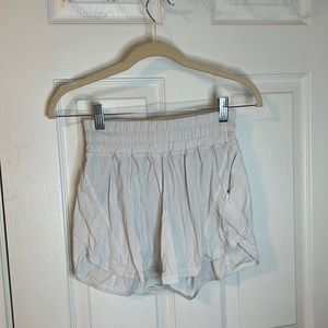 Lululemon white shorts size 4